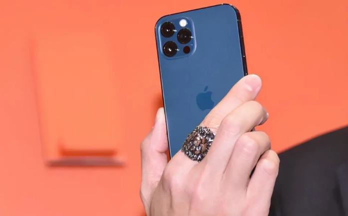泉州苹果手机维修分享iPhone12系列重启方法教程 